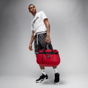 JAMJORDANESSENTIALSDUFFLE-17.png 143323