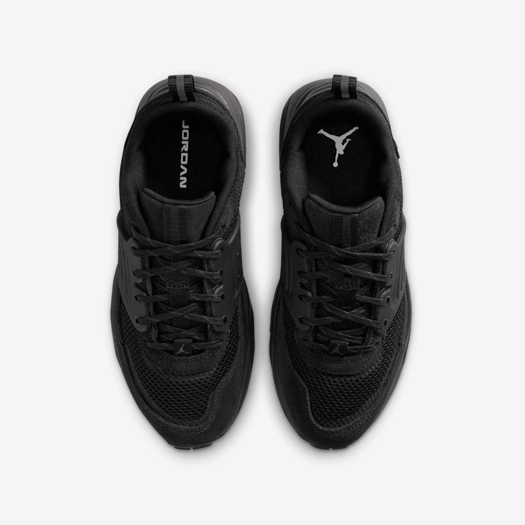 Jordan Trunner O/S - Image 14