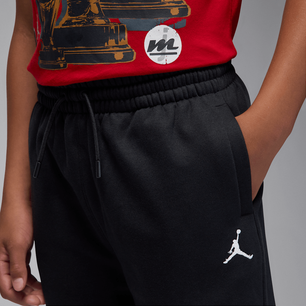Jordan Brooklyn Essentials - Image 3