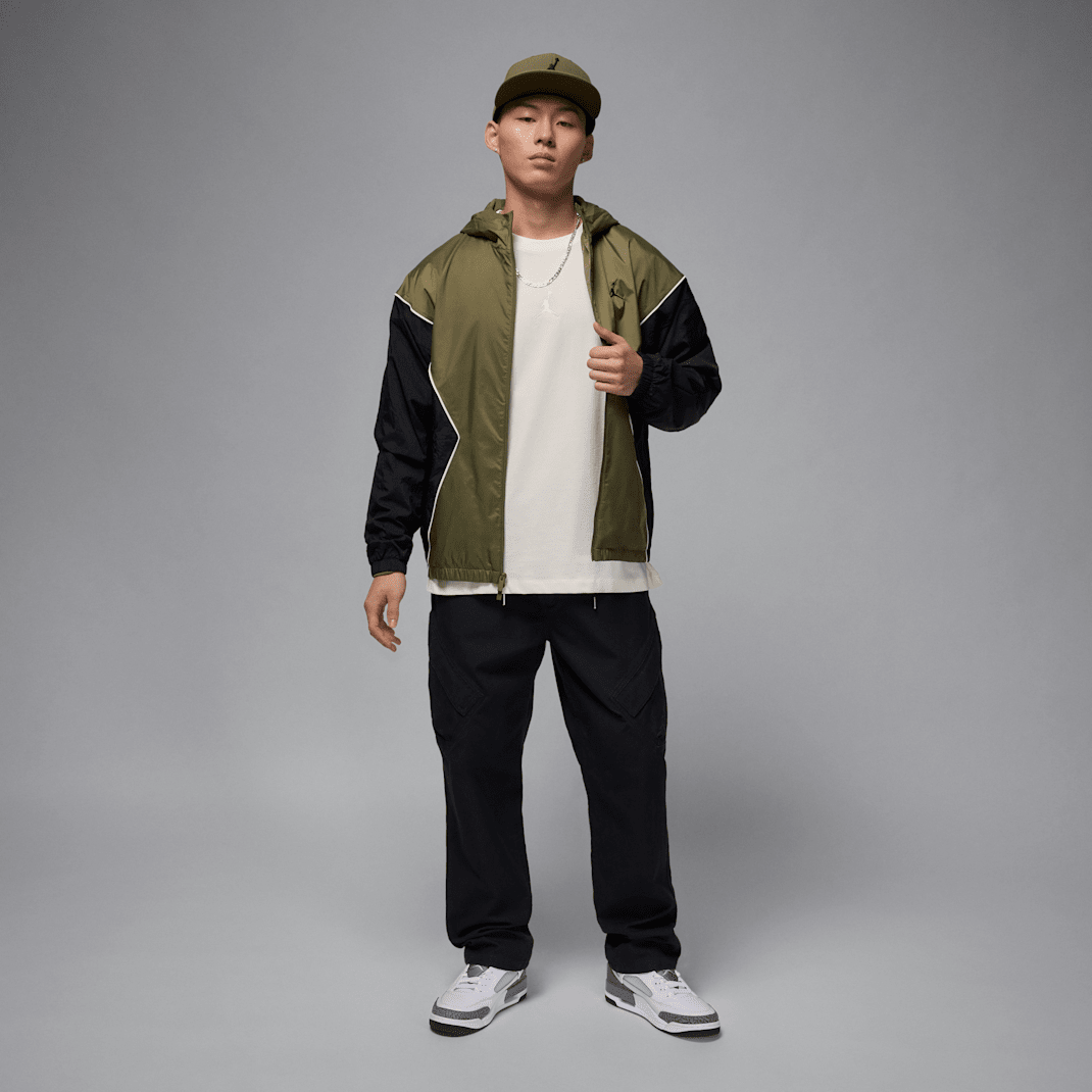 Jordan Flight Essentials - Image 17