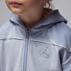 MOUNTAINSIDEVELOURSET-7.png 88913