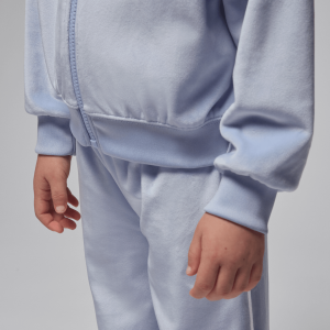 MOUNTAINSIDEVELOURSET-8.png 88938