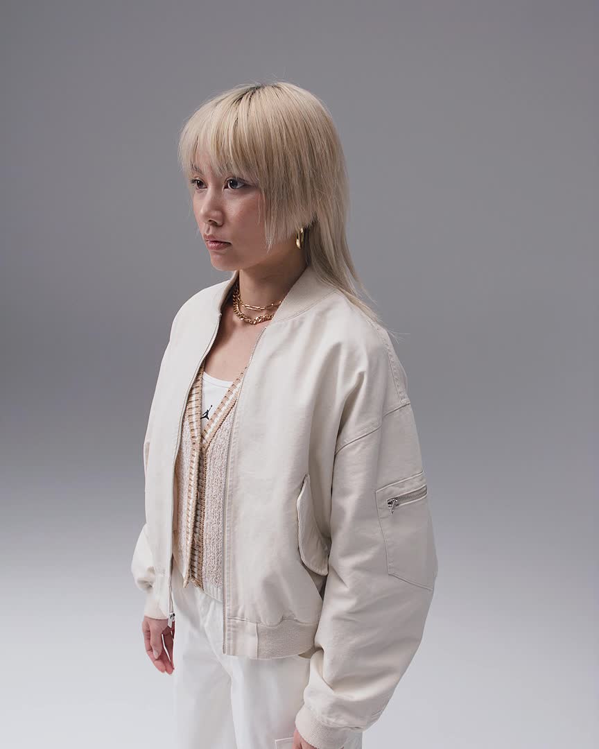 Air Jordan 4 RM - Image 32